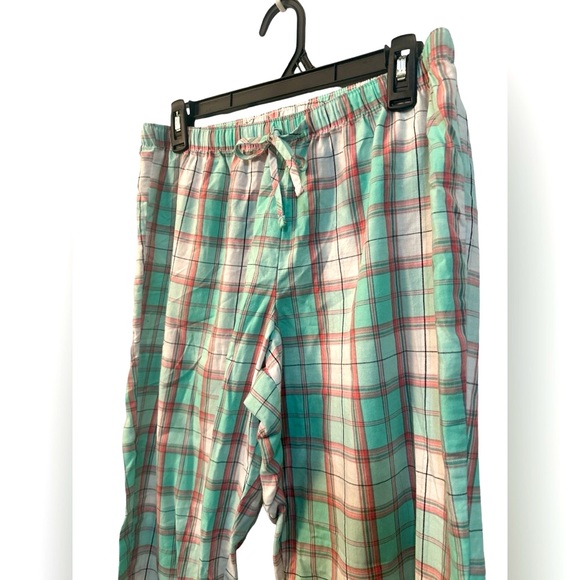 Secret Treasures sleepwear Women , drawstring  , Size Medium 8/10 - Picture 3 of 5